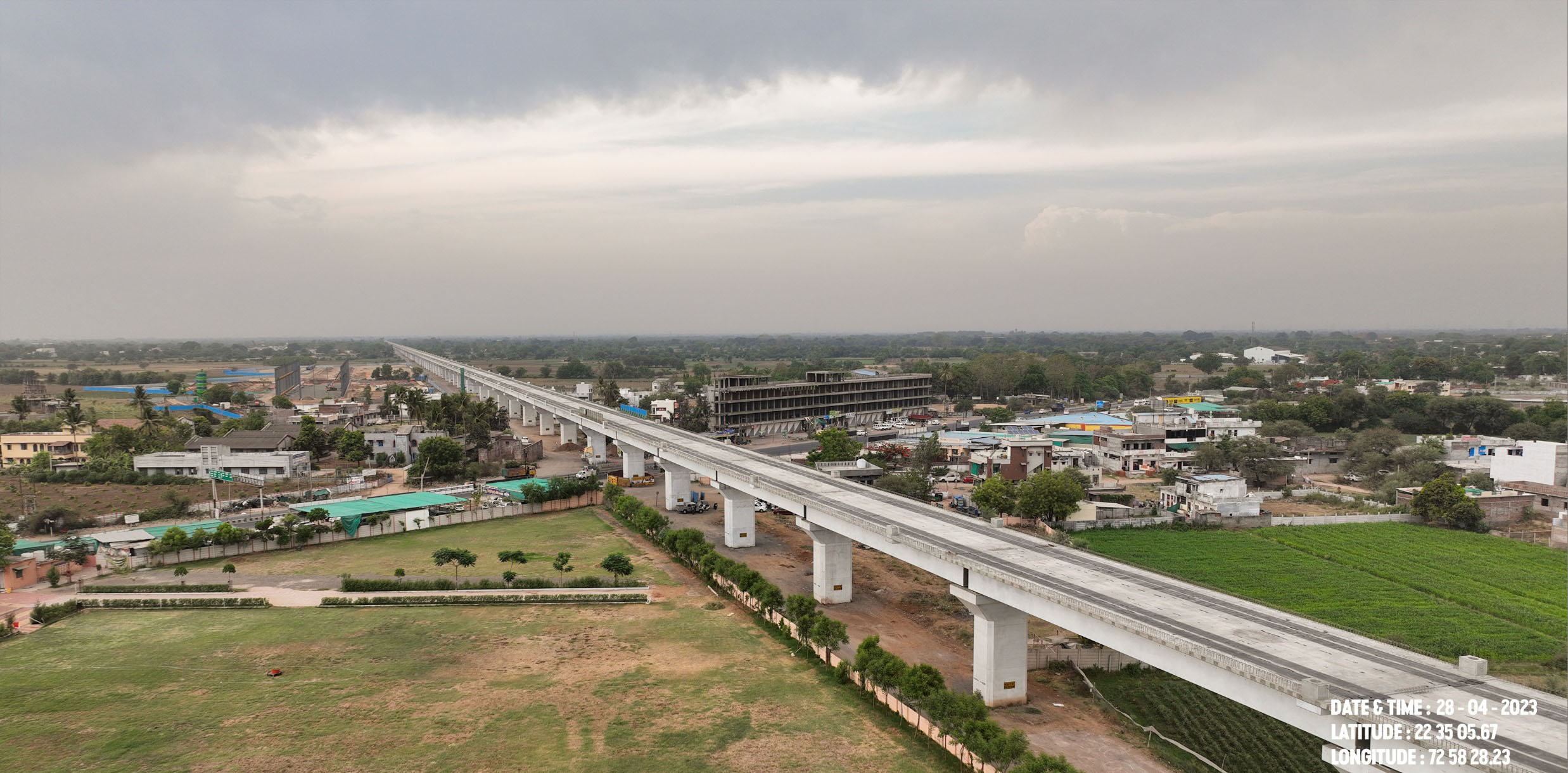 アナンド地区のMAHSR高架橋（2023年5月）